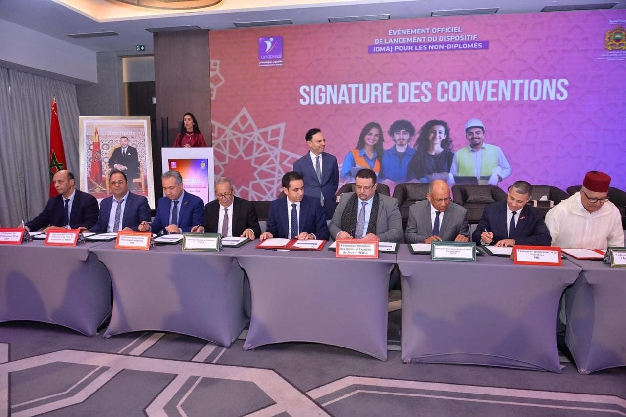 Signature des conventions du dispositif Idmaj